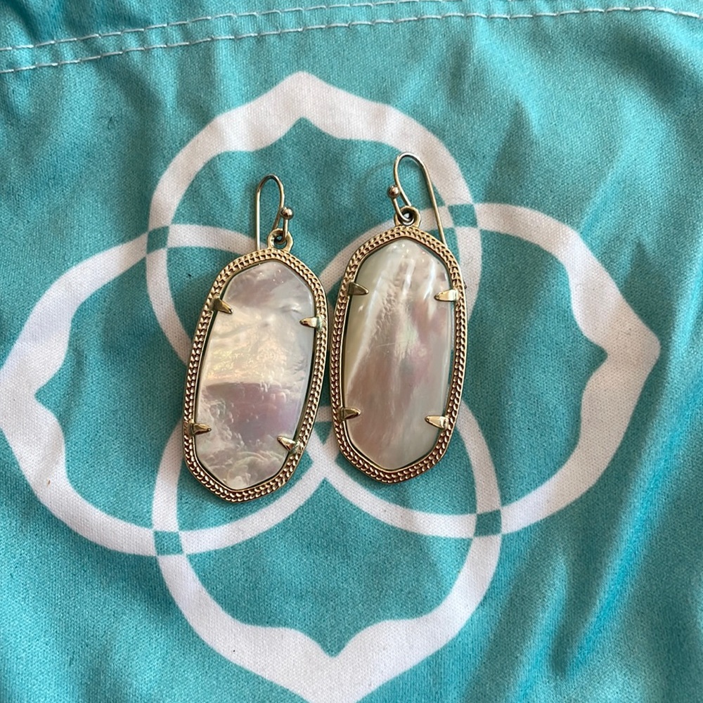 Kendra Scott Mother of Pearl Elle Drop Earrings